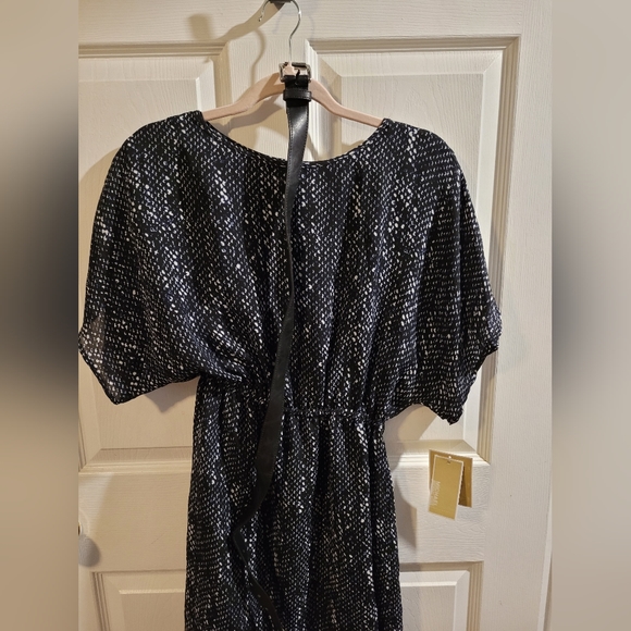 Michael Kors Dress - size small - Picture 6 of 7